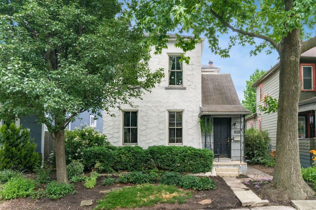 1070 Mount Pleasant Avenue, Columbus, OH 43201