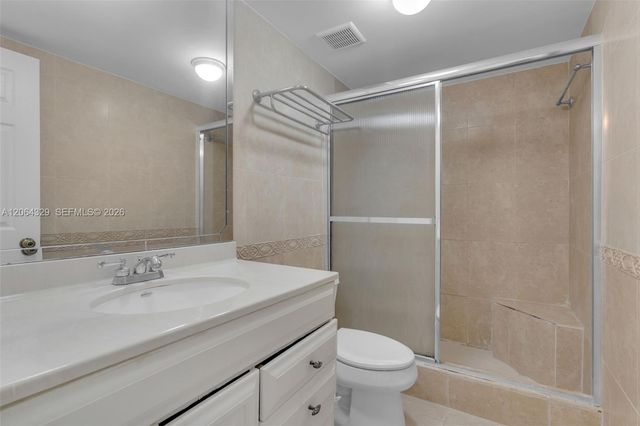 7745 SW 86th St D-218, Miami, FL 33143