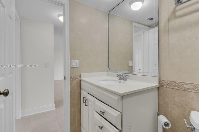 7745 SW 86th St D-218, Miami, FL 33143