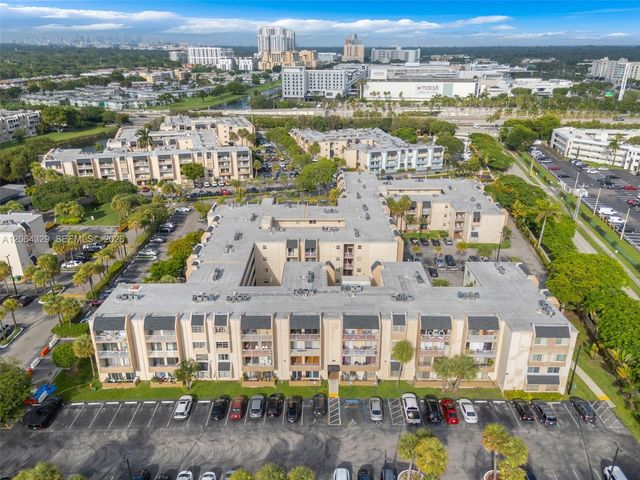 7745 SW 86th St D-218, Miami, FL 33143