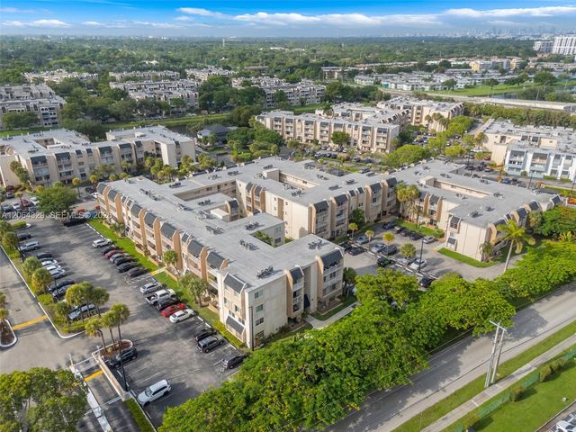 7745 SW 86th St D-218, Miami, FL 33143