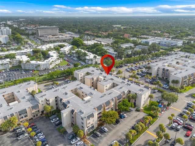 7745 SW 86th St D-218, Miami, FL 33143