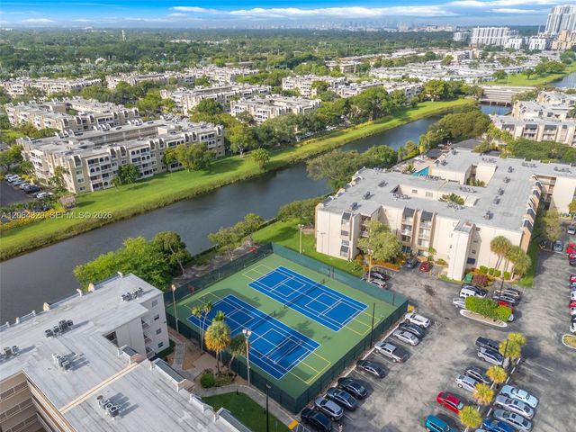 7745 SW 86th St D-218, Miami, FL 33143