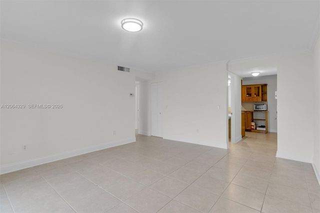 7745 SW 86th St D-218, Miami, FL 33143