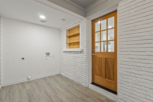 10879 Cassandra Way, Dallas, TX 75228