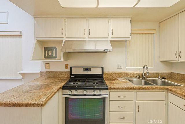 8202 MAUREEN, Midway City, CA 92655