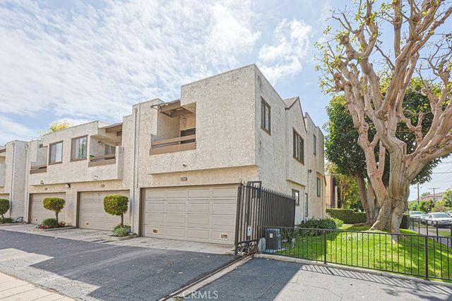 8202 MAUREEN, Midway City, CA 92655