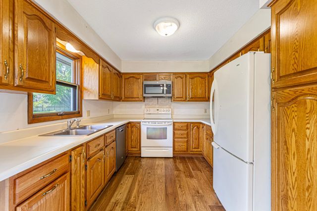 2604 26th Street NW, Rochester, MN 55901