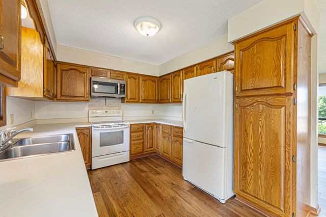 2604 26th Street NW, Rochester, MN 55901