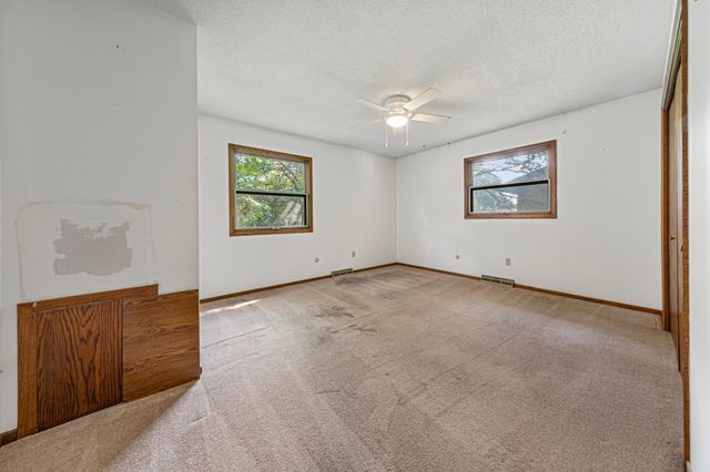 2604 26th Street NW, Rochester, MN 55901