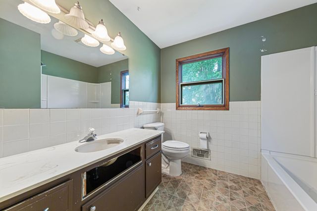 2604 26th Street NW, Rochester, MN 55901