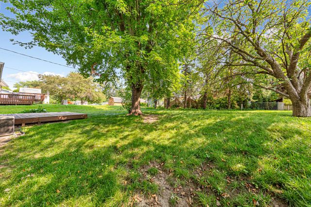 2604 26th Street NW, Rochester, MN 55901