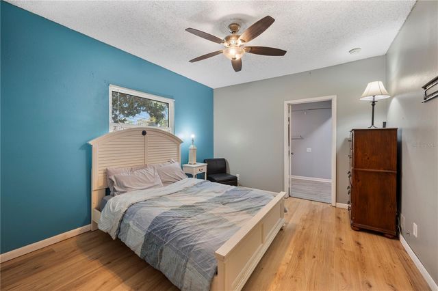 219 E BEACON ROAD, Lakeland, FL 33803