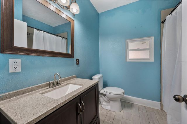 219 E BEACON ROAD, Lakeland, FL 33803