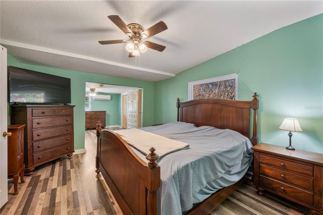 219 E BEACON ROAD, Lakeland, FL 33803