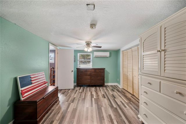 219 E BEACON ROAD, Lakeland, FL 33803