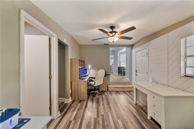 219 E BEACON ROAD, Lakeland, FL 33803