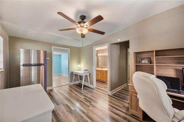 219 E BEACON ROAD, Lakeland, FL 33803