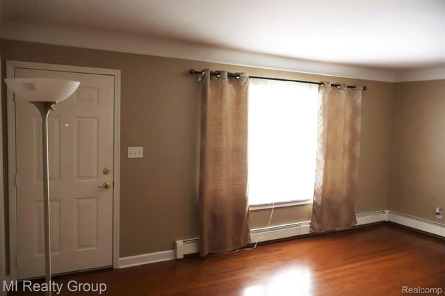 24800 Campbell Avenue, Warren, MI 48089