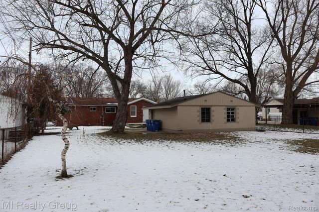 24800 Campbell Avenue, Warren, MI 48089