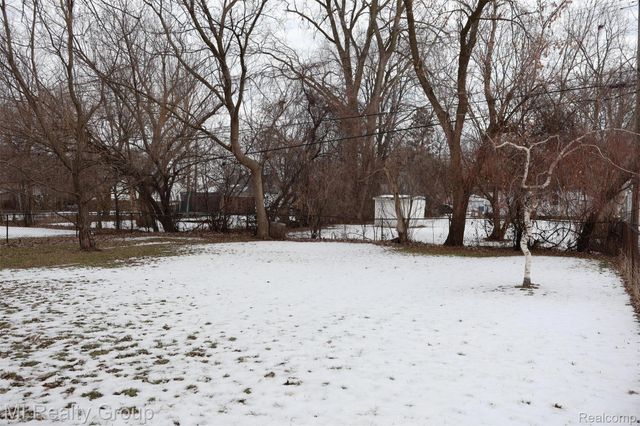 24800 Campbell Avenue, Warren, MI 48089