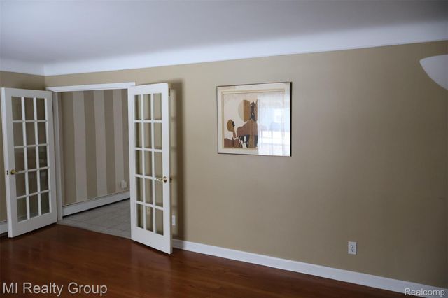 24800 Campbell Avenue, Warren, MI 48089