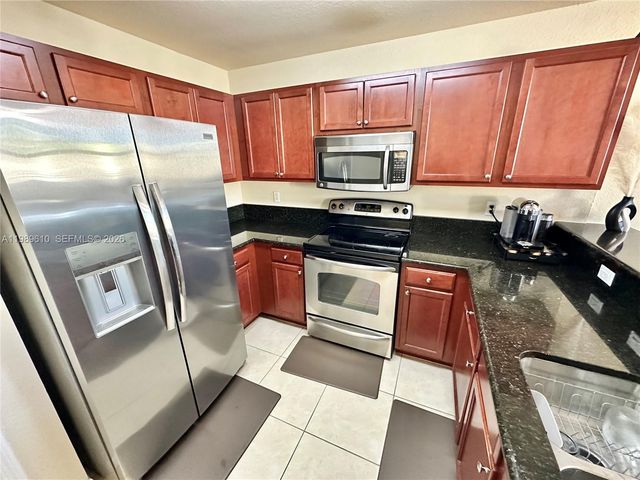 11403 NW 89th St 219, Doral, FL 33178