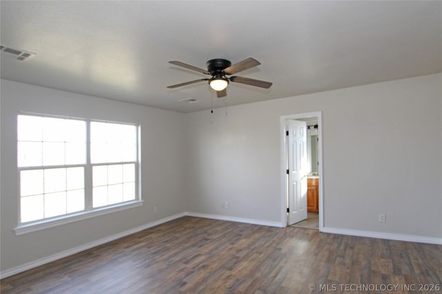 398186 W 3230 Drive, Ramona, OK 74061