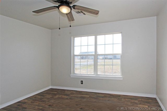 398186 W 3230 Drive, Ramona, OK 74061