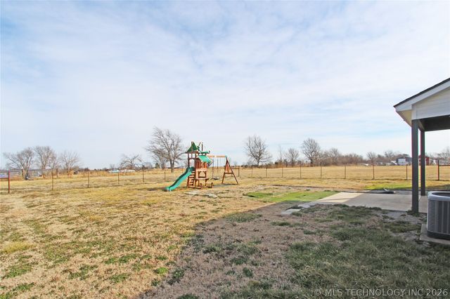 398186 W 3230 Drive, Ramona, OK 74061