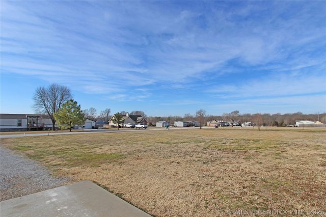 398186 W 3230 Drive, Ramona, OK 74061
