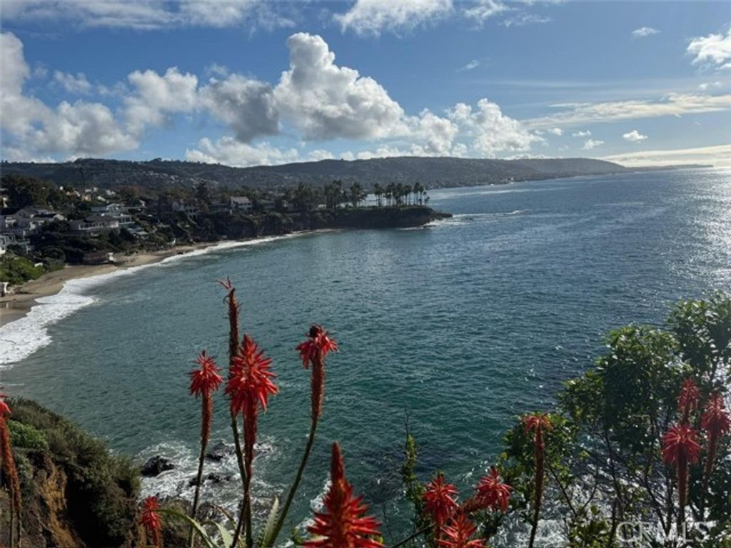 1325 Cliff Drive, Laguna Beach, CA 92651