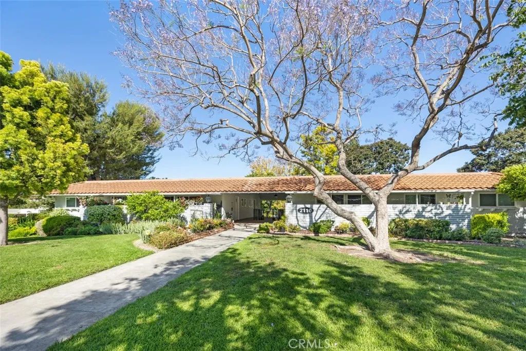 2110 Via Puerta N, Laguna Woods, CA 92637