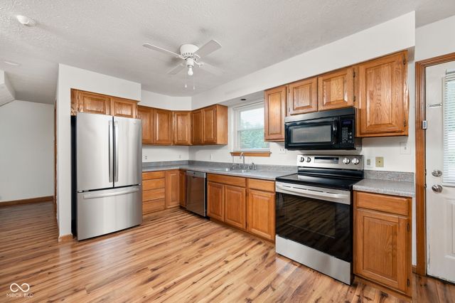 202 Levi Street, Lizton, IN 46149
