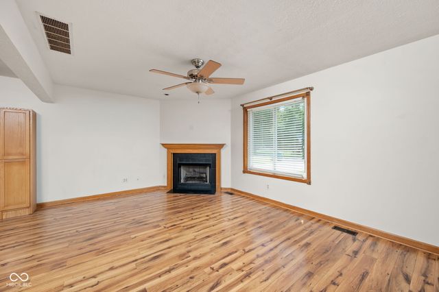 202 Levi Street, Lizton, IN 46149