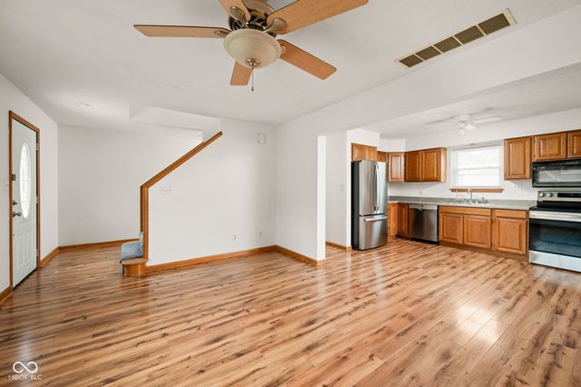 202 Levi Street, Lizton, IN 46149