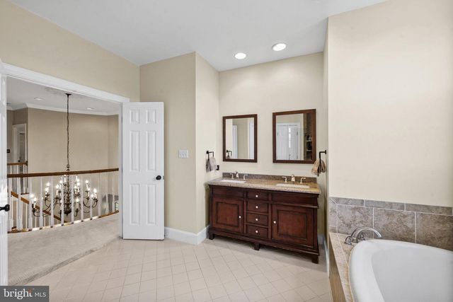 615 NALLS FARM WAY, Great Falls, VA 22066