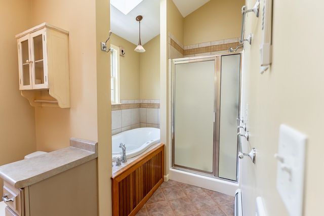 11 Tuttle Meadow Drive, Rutland City, VT 05701