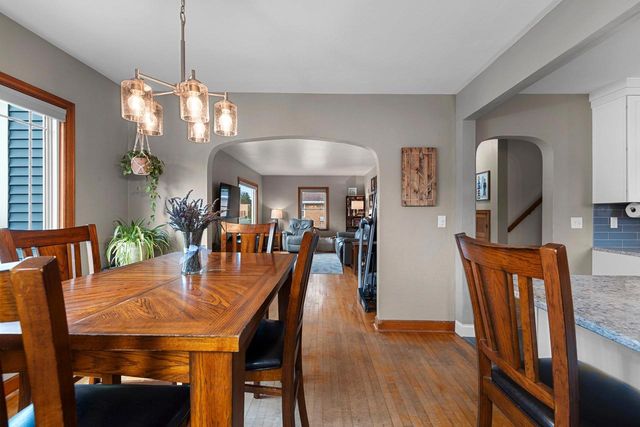 172 WILLIAMS STREET, Pulaski, WI 54162