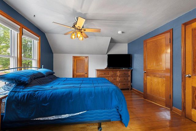 172 WILLIAMS STREET, Pulaski, WI 54162