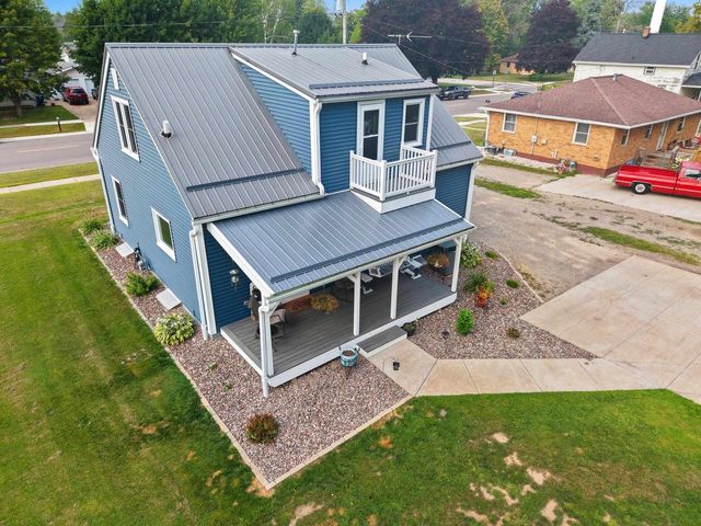 172 WILLIAMS STREET, Pulaski, WI 54162