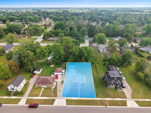 172 WILLIAMS STREET, Pulaski, WI 54162