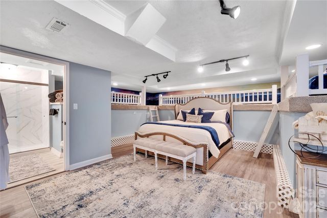 10 High Meadows Drive, Candler, NC 28715
