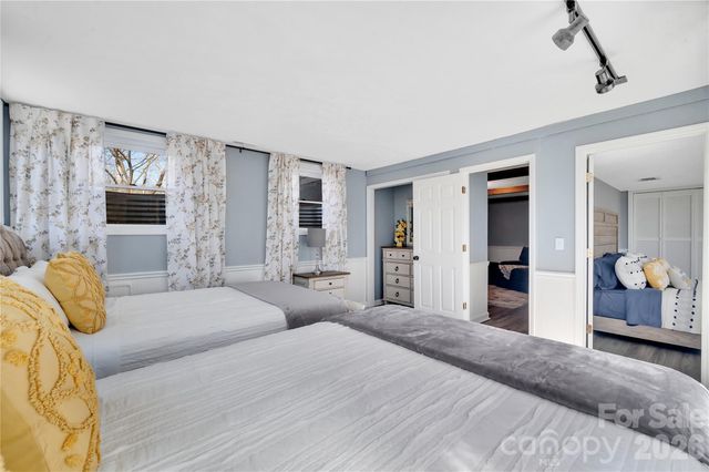 10 High Meadows Drive, Candler, NC 28715