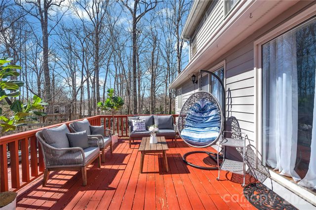 10 High Meadows Drive, Candler, NC 28715