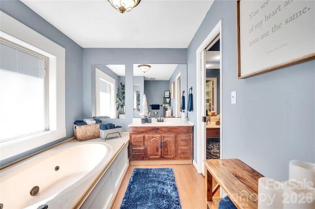 10 High Meadows Drive, Candler, NC 28715