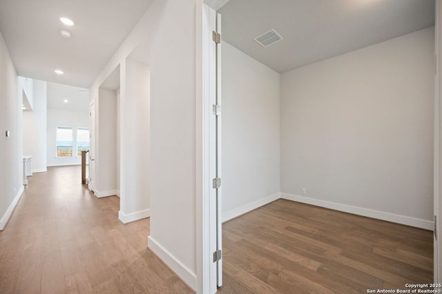 5134 ellis, Schertz, TX 78108