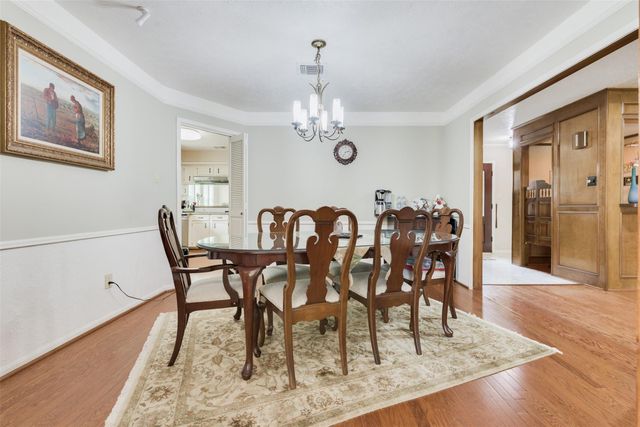 6815 Seinfeld Court, Houston, TX 77069