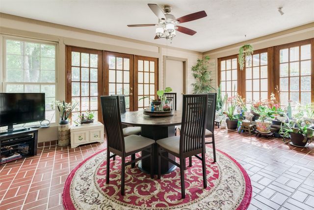6815 Seinfeld Court, Houston, TX 77069