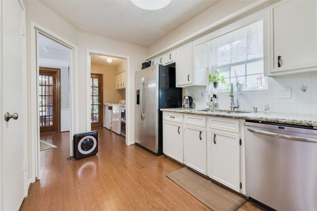 6815 Seinfeld Court, Houston, TX 77069